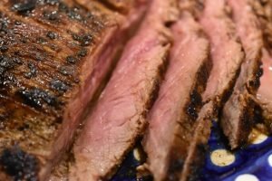 Flanksteak opskrift på pande, i ovn eller på grill