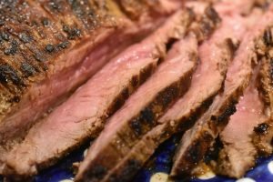 Flanksteak opskrift på pande, i ovn eller på grill