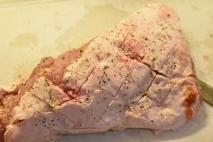Kalvecuvette i ovn med ovnkartofler - opskrift