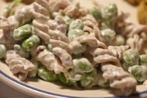 Pastasalat med edamamebønner - opskrift på grøn pastasalat