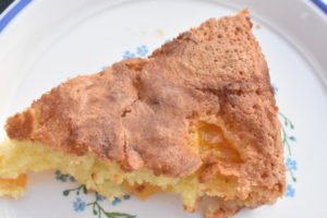Ferskentærte - kage med fersken og marcipan - opskrift