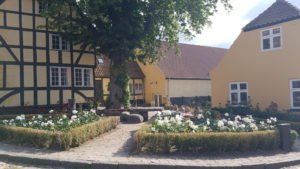 Sommertur til Mariager og stjerneskud på havnen