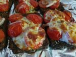 Bruschetta med tomat og ost - nem opskrift på rugbrød