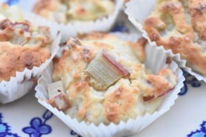 Sunde rabarbermuffins - fedtfattige muffins med rabarber 