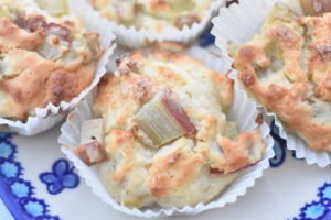 Sunde rabarbermuffins - fedtfattige muffins med rabarber 