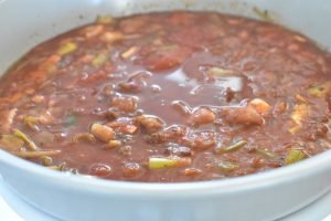 Langtidssimret kødsovs i slow cooker - opskrift 