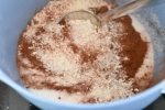 akaosnitter med kokos og syltetøj og opskrift