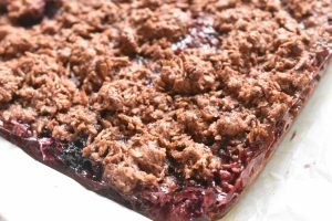 Kakaosnitter med kokos og syltetøj og opskrift