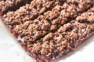 Kakaosnitter med kokos og syltetøj og opskrift