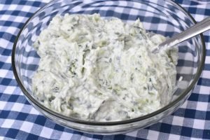 Tzatziki - nem opskrift med græsk yoghurt