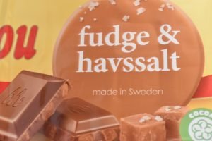 Jordbærkage med makroner - no bake cake