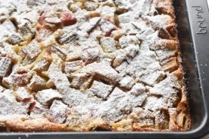 Clafoutis med rabarber - rabarberkage opskrift