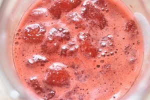 Jordbærkompot til skyr og dessert nem opskrift