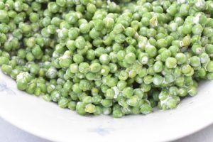 Ærtesalat med flødeost - nem hurtig salat