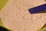 Sandkage med chokoladestykker nem opskrift
