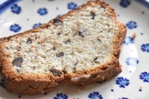 Sandkage med chokoladestykker nem opskrift
