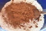 Chokoladekage med kaffecreme nem opskrift