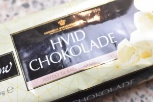 Trøfler med hvid chokolade og kokos opskrift