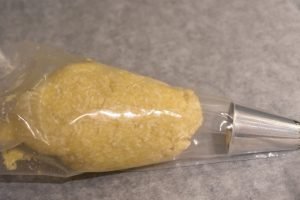 Kokoskranse - lækre vaniljekranse med kokos