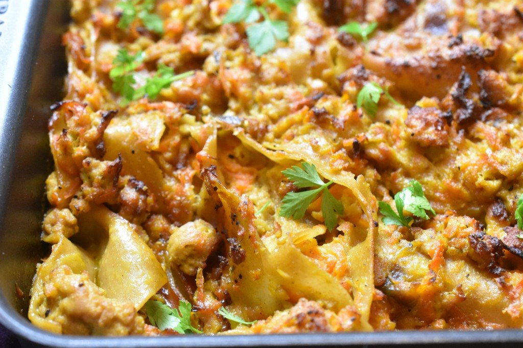 Kyllingelasagne med kokosmælk og karry