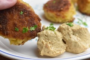 Mozzarella kartofler - sprøde kartoffelfrikadeller