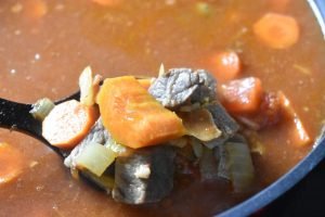 Gullashsuppe ungarsk gullash suppe opskrift