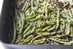 Bønnefritter med sesam - grønne bønner i ovn