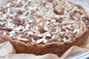 Mandelkage med karamel - nem lækker kage