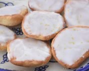 Rebildboller - små citronkager med citronglasur