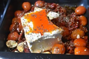 Pasta med bagt feta og tomat - tiktok pasta