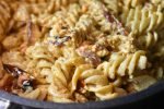 Pasta med bagt feta og tomat - tiktok pasta