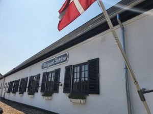 Meilgaard slotskro - på cykeltur i Meilgaard skov