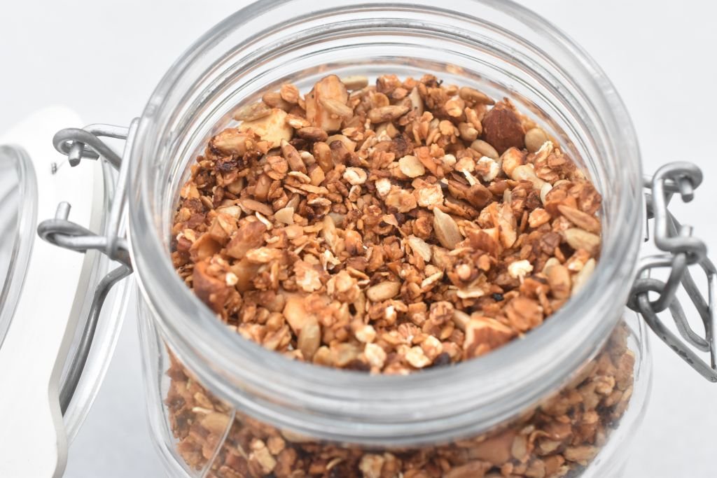 Granola opskrift - nem hjemmelavet müsli