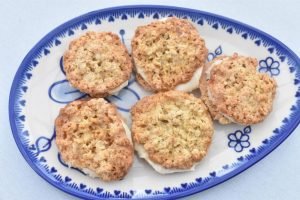 Havregrynskager med smørcreme nem opskrift