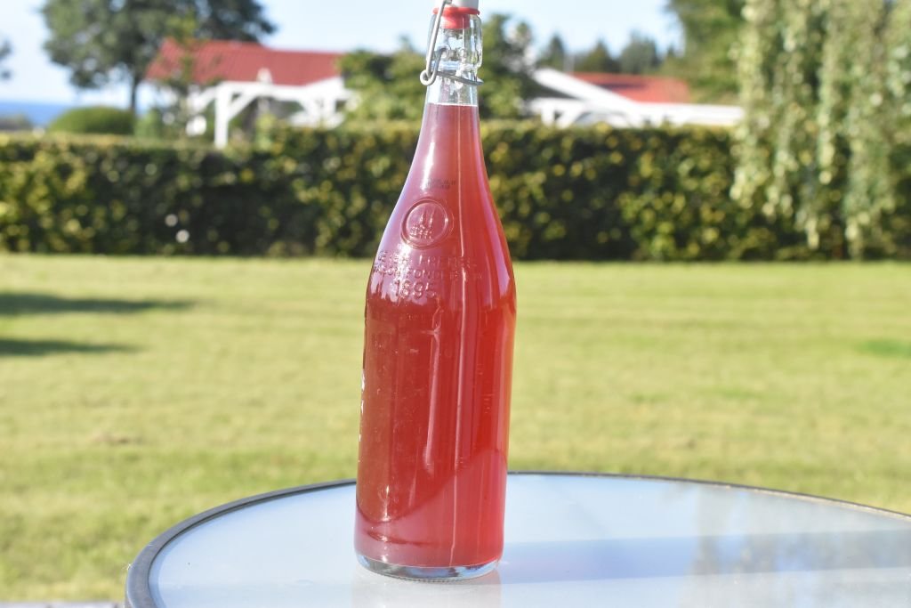Blommesaft - opskrift på saft med blommer