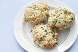 Scones med squash og ost - grønne scones