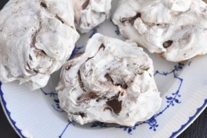 Kyskager med chokolade - store marengs - marengskys