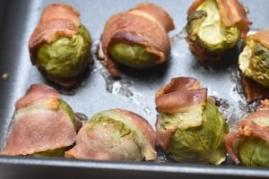 Rosenkål med bacon og honning - nem opskrift