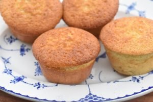 Nemme muffins med vanilje og kardemomme