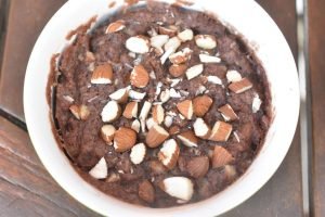 Chokoladekage med banan i mikroovn - nem