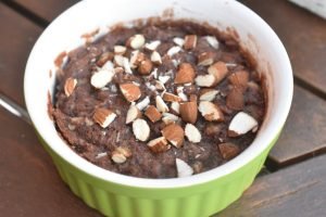 Chokoladekage med banan i mikroovn - nem