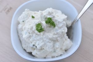 Fetacreme med persille og citron - feta dip