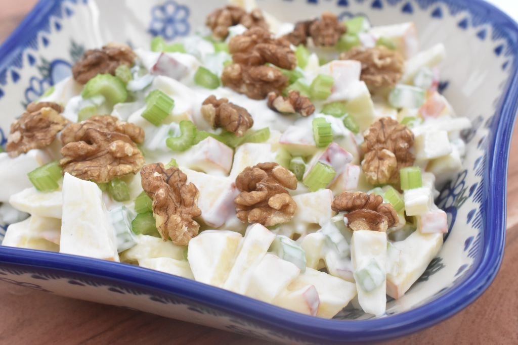 Waldorfsalat opskrift - nem lækker klassisk salat