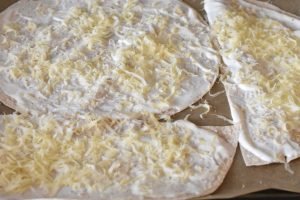 Tortilla flammkuchen - nem lækker pizza