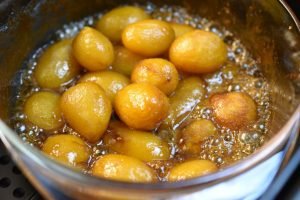 Brunede kartofler i airfryer - nem opskrift