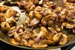 Pasta med svampe og fløde - nem pastaret
