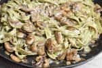Pasta med svampe og fløde - nem pastaret