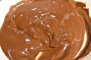 Smelt chokolade i mikroovn - så nemt er det