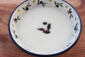 Kærnemælkssuppe - nem hurtig opskrift