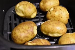 Bagte kartofler i airfryer - nem opskrift
